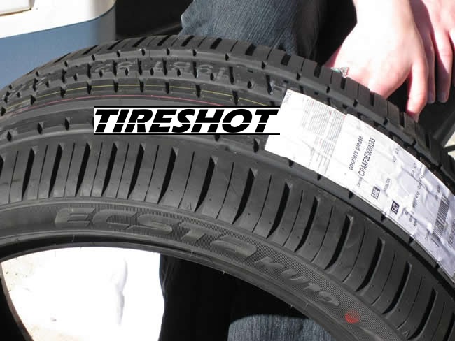 Tire Kumho Ecsta KU19